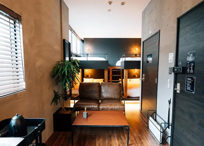 Mizuka Nakasu 1 - Unmanned Hotel -